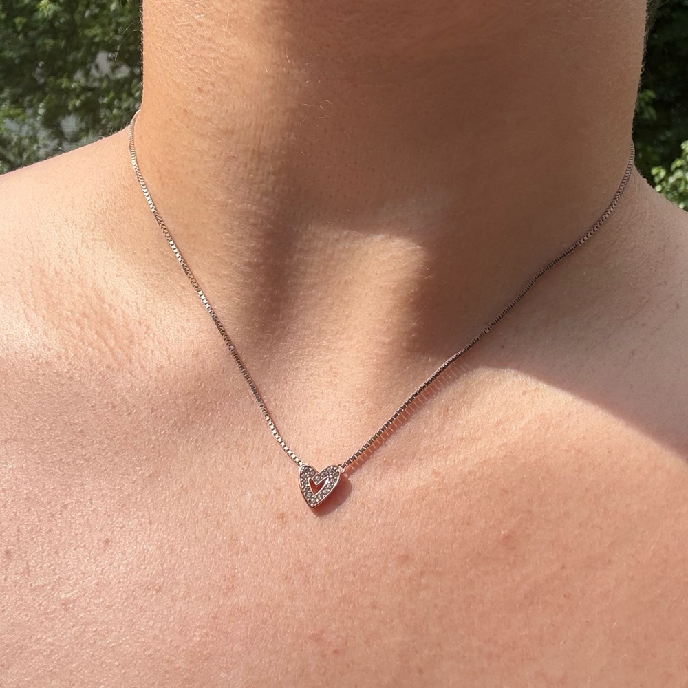 Pandora heart necklace